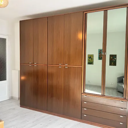 Breva E Tivan Von World By Interhome Apartment