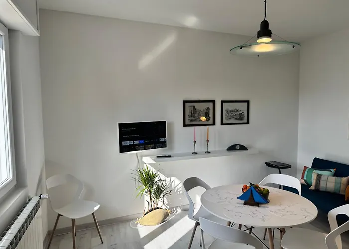 Breva E Tivan Von World By Interhome Appartement Blevio